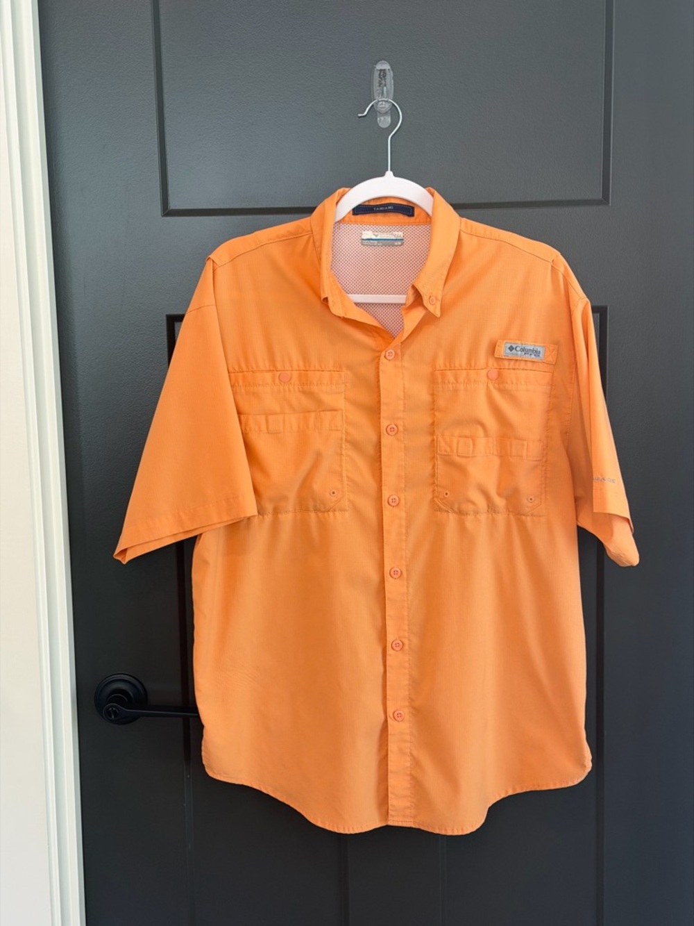 Columbia Men’s Short-Sleeve Button-Front Shirt in Orange